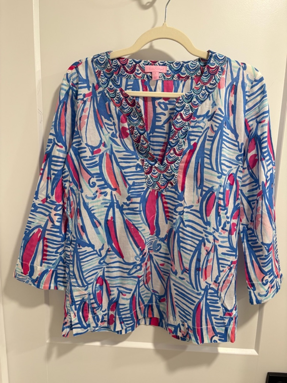 Lilly Pulitzer Blue and Pink Printed V-Neck Tunic
